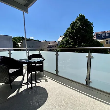 Discovair - Modern & Zentral, Inklusive Parkplatz & Kaffee Bis Zu 2 Schlafzimmer & Balkon Apartamento *